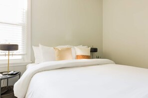 2 chambres, lit parapluie, Wi-Fi gratuit, draps fournis