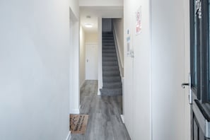 Studio, 2 Twin Beds | Interior - Bedford Hospital Studio Apartment - Victoria D (Bedford)