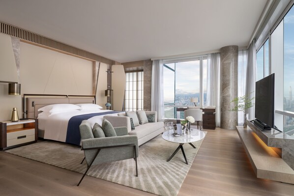 Suite Présidentielle | Literie de qualité supérieure, minibar, coffres-forts dans les chambres