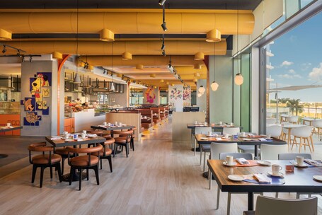 The WB Abu Dhabi, Curio Collection by Hilton - Image 105