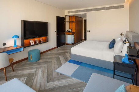 The WB Abu Dhabi, Curio Collection by Hilton - Image 44