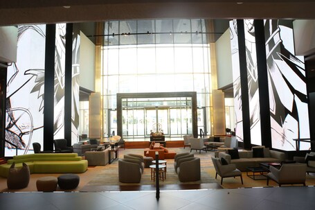 The WB Abu Dhabi, Curio Collection by Hilton - Image 84