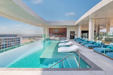 The WB Abu Dhabi, Curio Collection by Hilton - Image 48
