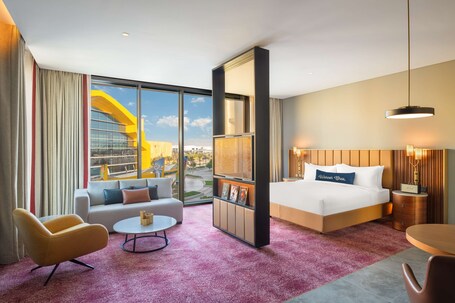The WB Abu Dhabi, Curio Collection by Hilton - Image 31