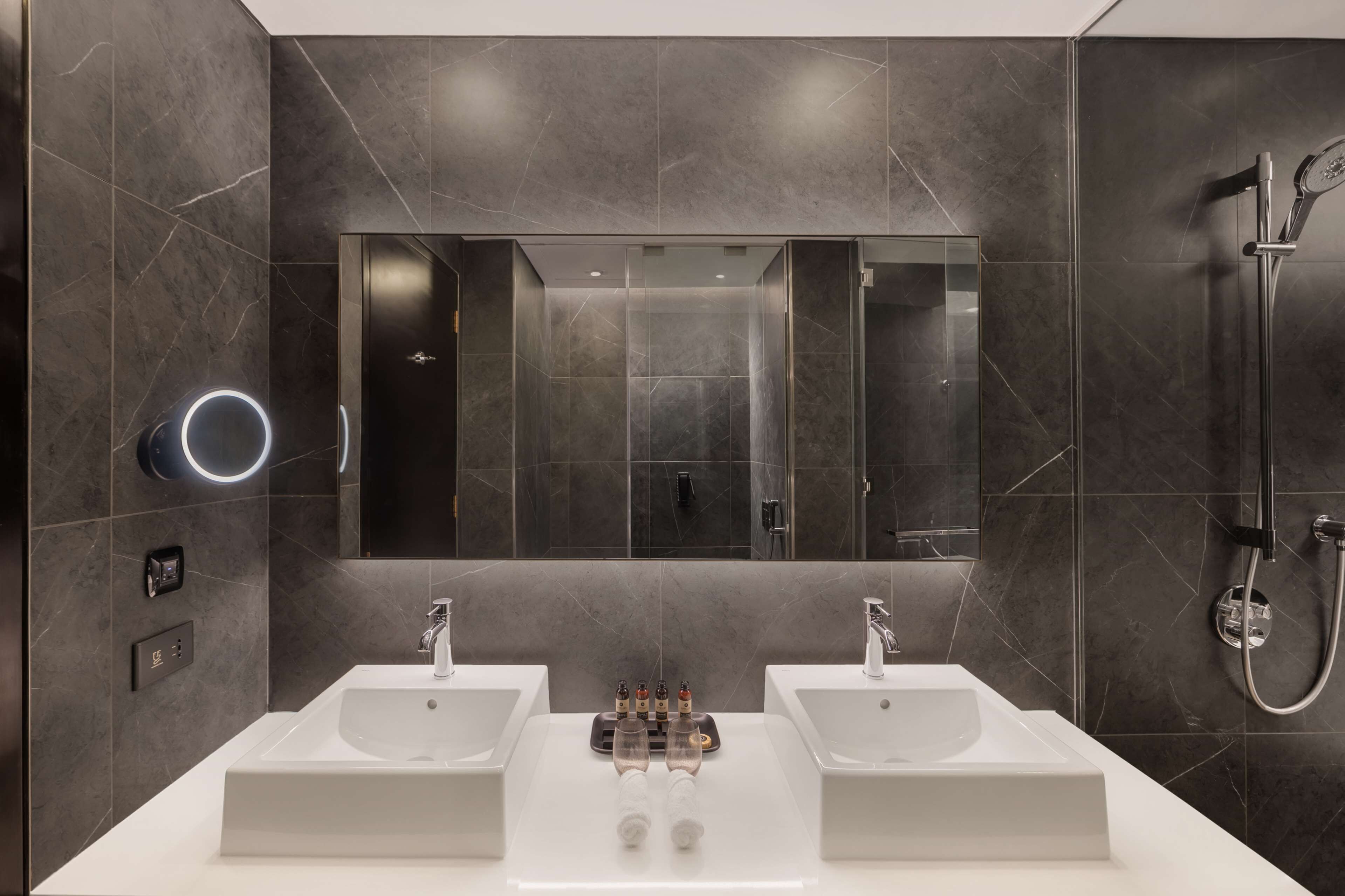 Foto - The WB Abu Dhabi, Curio Collection by Hilton