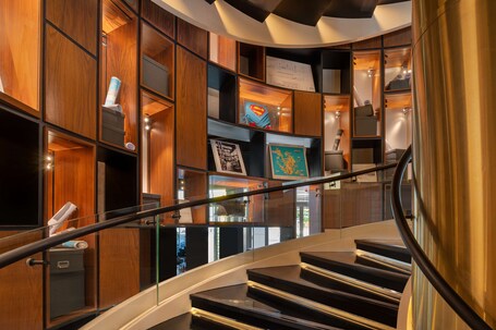 The WB Abu Dhabi, Curio Collection by Hilton - Image 81