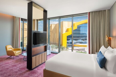 The WB Abu Dhabi, Curio Collection by Hilton - Image 43