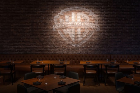 The WB Abu Dhabi, Curio Collection by Hilton - Image 135