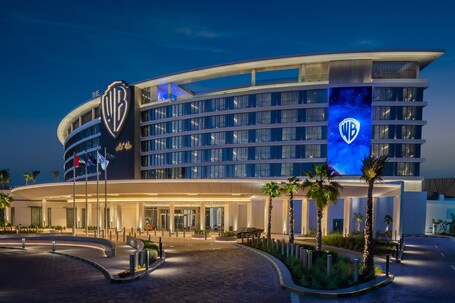 The WB Abu Dhabi, Curio Collection by Hilton - Image 7