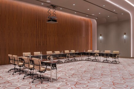 The WB Abu Dhabi, Curio Collection by Hilton - Image 65