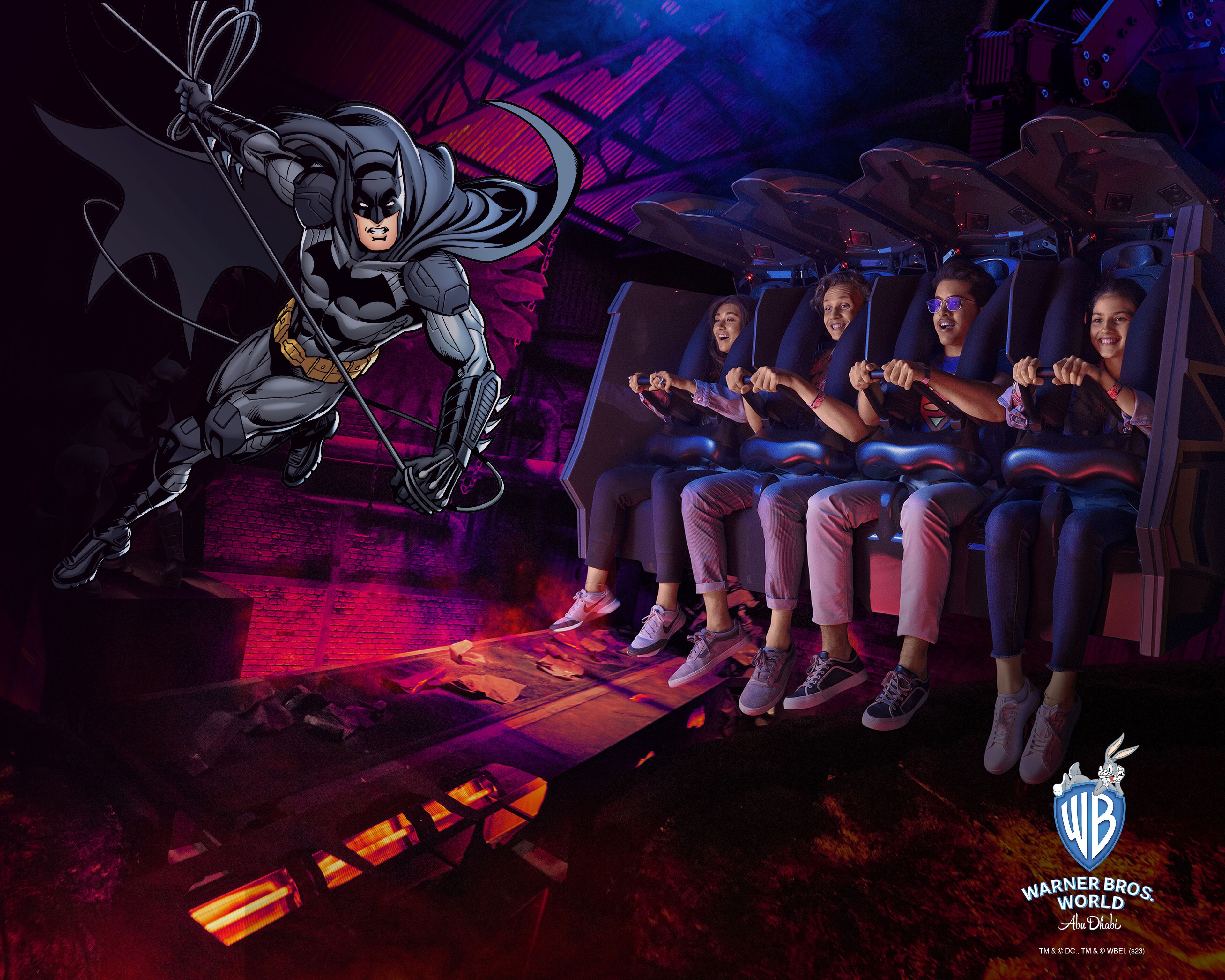 Atracción temática de Batman con pasajeros sentados en filas.