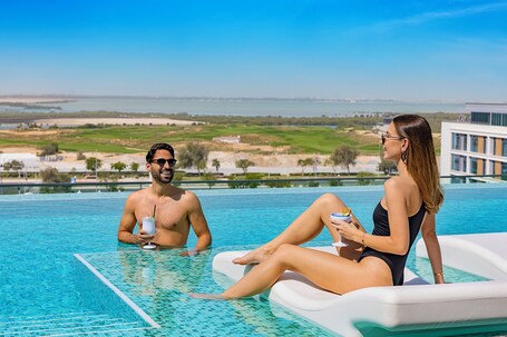The WB Abu Dhabi, Curio Collection by Hilton - Image 16