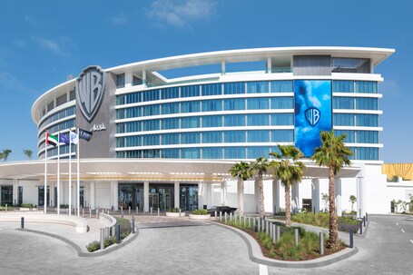 The WB Abu Dhabi, Curio Collection by Hilton - Image 158