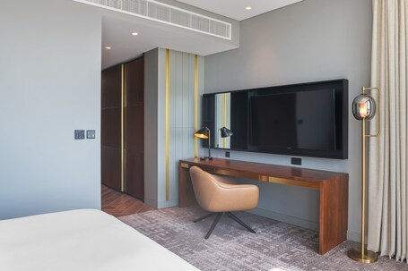 The WB Abu Dhabi, Curio Collection by Hilton - Image 183