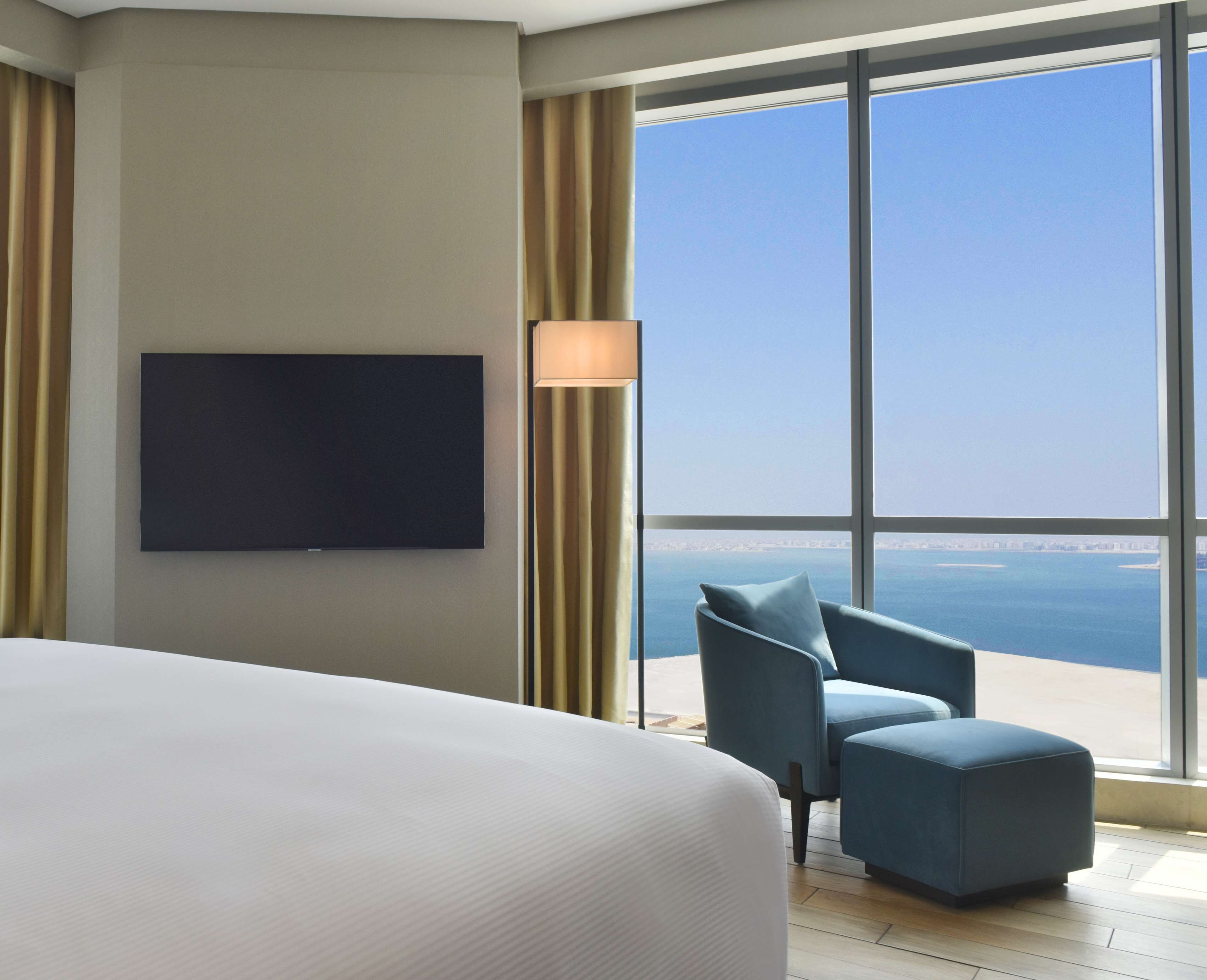 Frette Italian sheets, premium bedding, down duvets, memory-foam beds