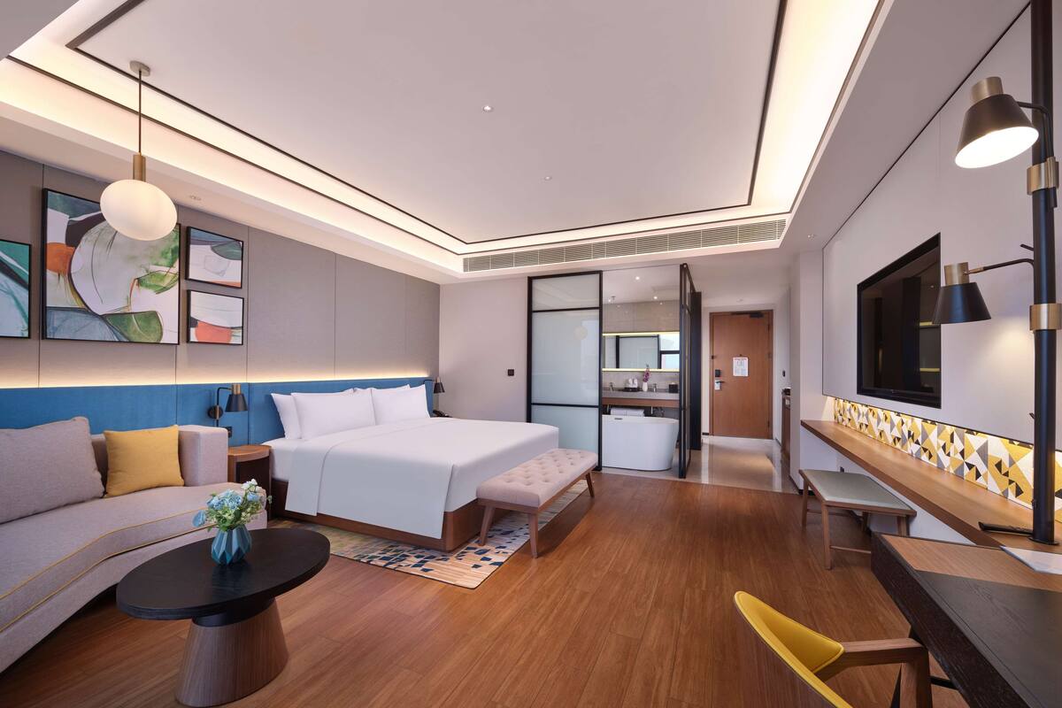 ห้องดีลักซ์, เตียงคิงไซส์ 1 เตียง | โต๊ะทำงาน, ผ้าม่านกันแสง, ห้องเก็บเสียง, ผ้าปูที่นอน