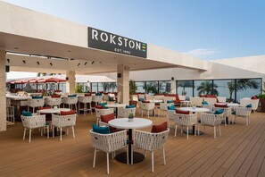 Terrace/patio - ROK Hotel Kingston, Tapestry Collection by Hilton (Kingston)