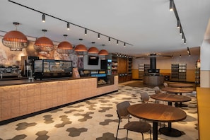 3 restaurants, breakfast, lunch served; local and international cuisine