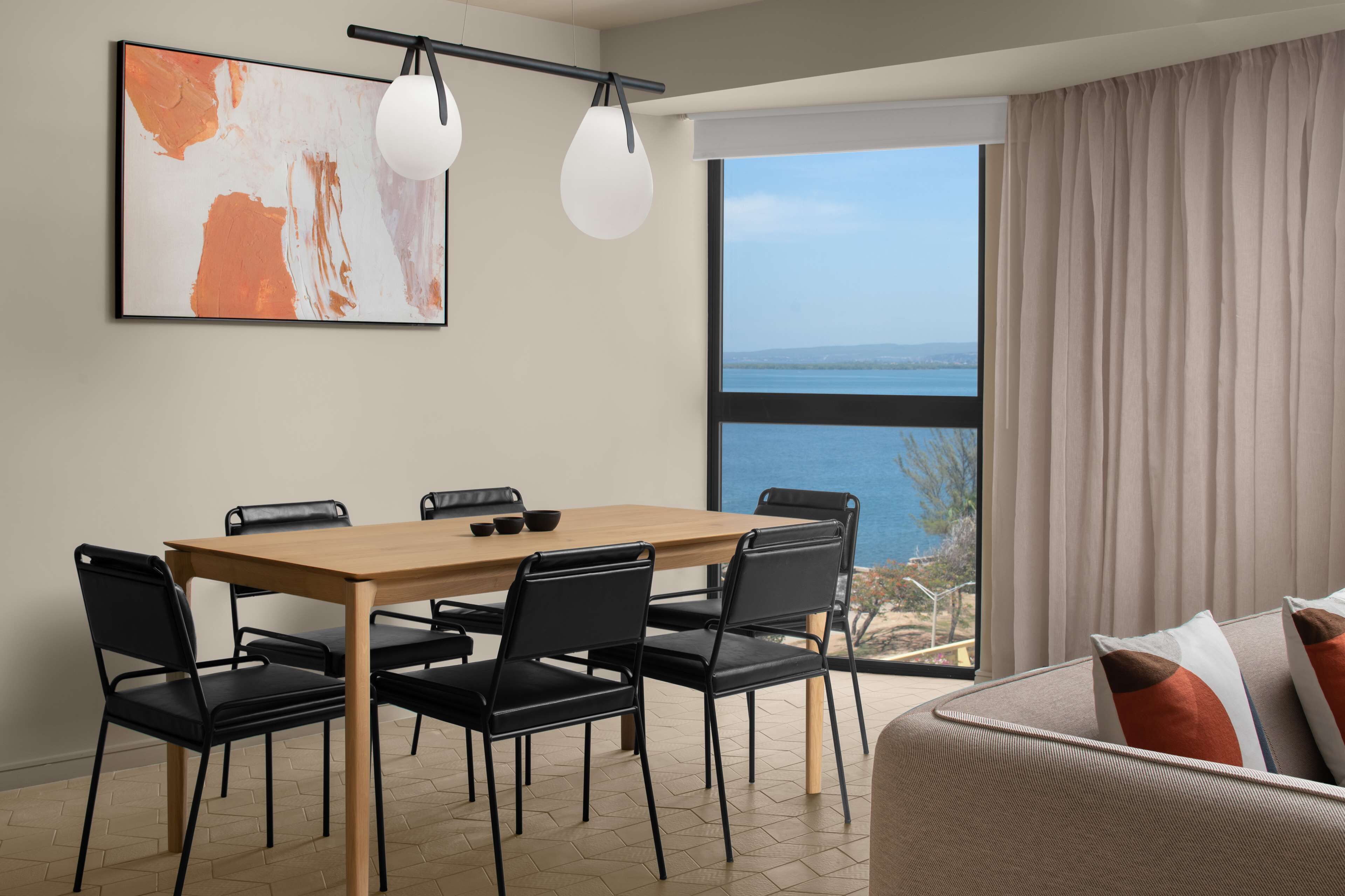 Suite, 1 kamar tidur (Rok Suite) | Area keluarga | Televisi LED 50-inci dengan saluran TV kabel