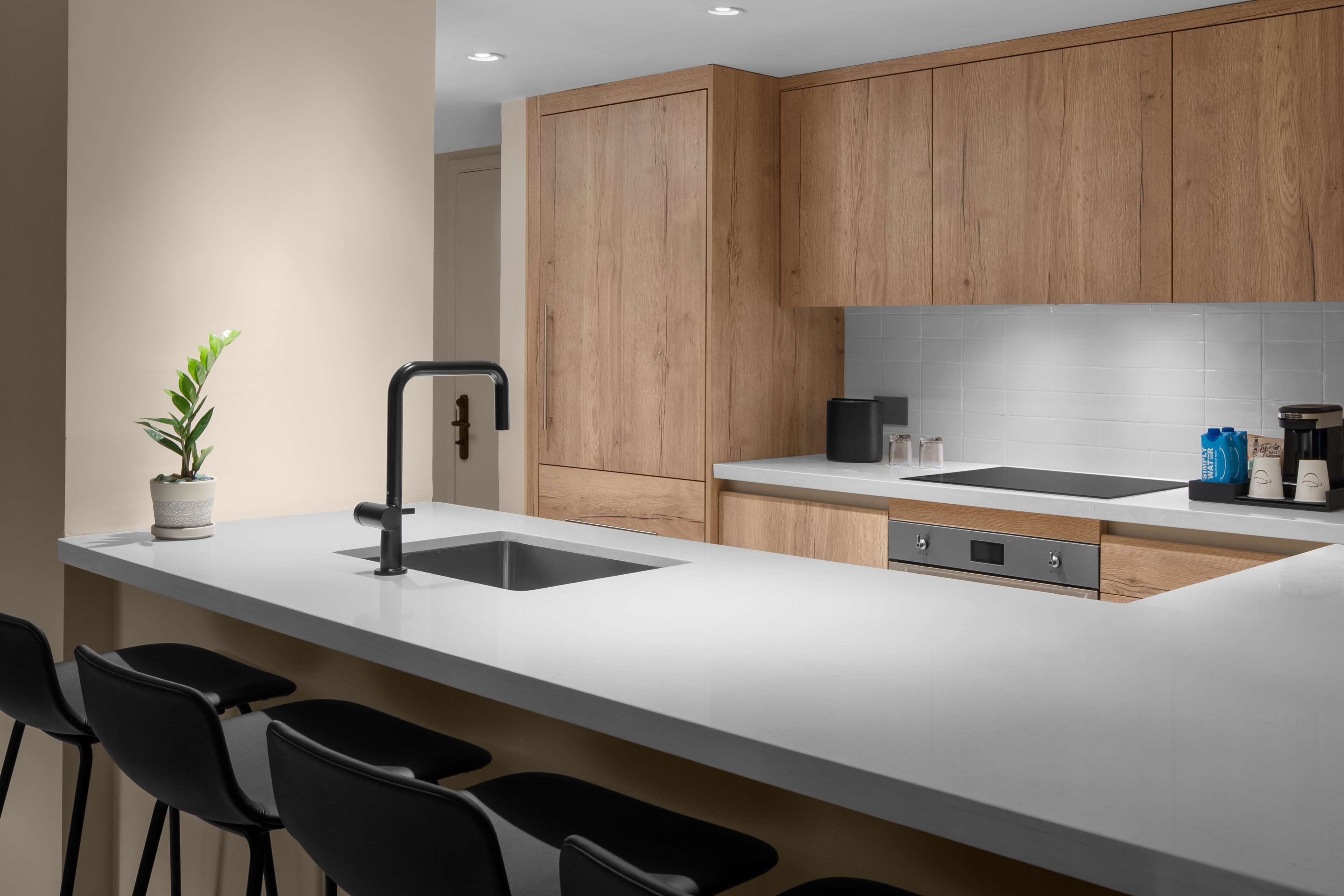 suite, 1 bedroom (rok suite) | private kitchen | mini-fridge, coffee/tea maker, reusable coffee/tea filters