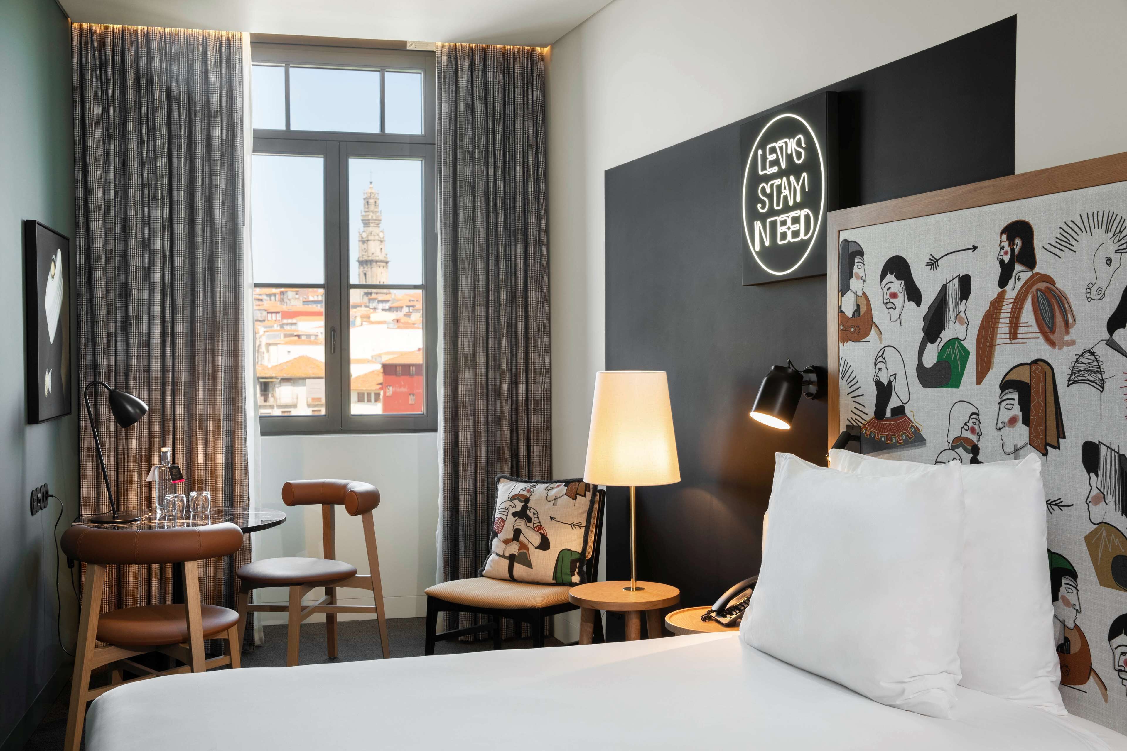 superior room, 2 single beds, city view | premium bedding, down duvets, minibar, in-room safe