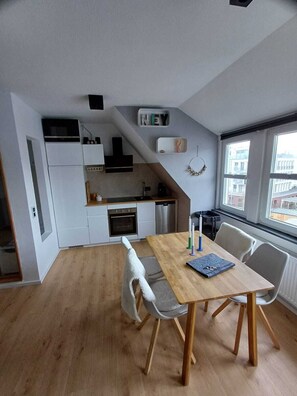 Dining - Seagull's nest in the Villa Medici (Norderney)