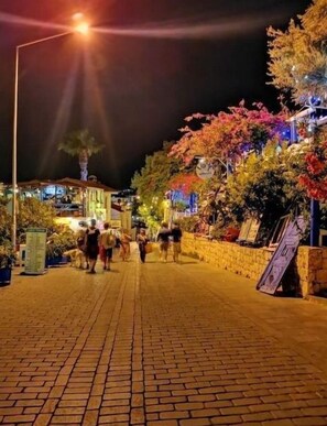 Imagen sin descripción, 4 de 10, botón