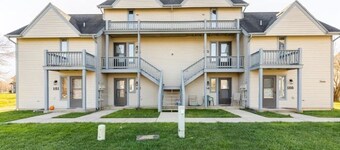 ⛰️☀️ SKIING, HIKING, VILLAGE OF ELLICOTTVILLE MOUNTAIN ESCAPE