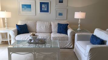 Smart TV, DVD player, table tennis, books