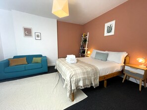 Classic Apartment, Private Bathroom | 1 bedroom - Contemporary Garden Flat in Clifton (Bristol)