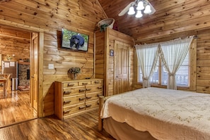 Casa, varias camas (Lil Country Cabin #262) | 2 habitaciones, decoración personalizada y muebles diferentes 