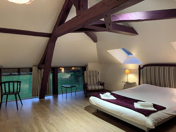 2 bedrooms, Internet, bed sheets