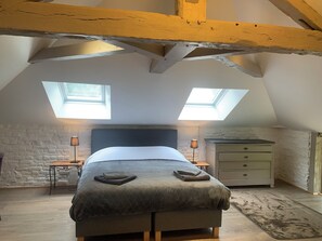 2 habitaciones, internet y ropa de cama 