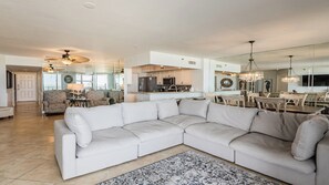 Unclassified image, 5 of 29, button