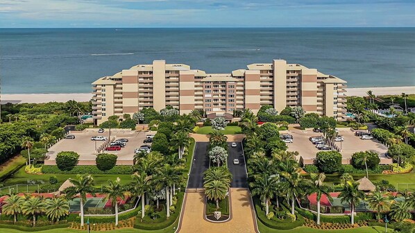 Unclassified image, 1 of 29, button