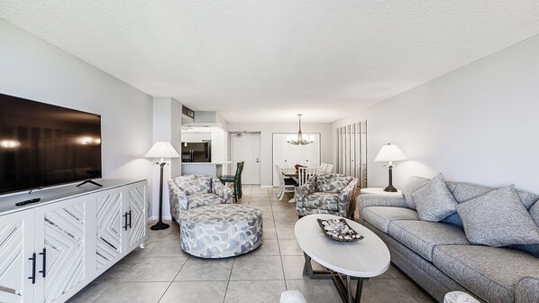 Unclassified image, 1 of 27, button