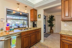 Fridge, microwave, oven, stovetop - Charming 3 BDR, 2 BTH  home with big heated pool (Marco Island)