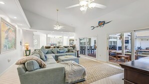 Interior - 4 Bdr 3.5 Bth One Level Home With Water Views (Marco Island)