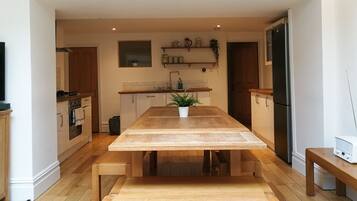 Rumah, kamar mandi pribadi | Restoran