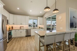 Unclassified image, 2 of 23, button - Beautiful 3BDR Home located in the heart of Marco. (Marco Island)