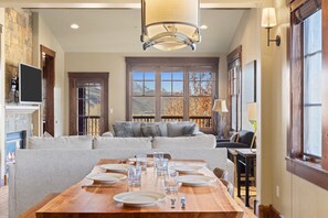 Dining - Outpost: Grand View 3240 - AC and Teton Views! (Jackson)