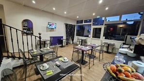 Daily buffet breakfast (EUR 16 per person)