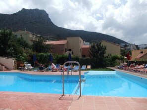 Outdoor pool - Dream Village Piskopiano (Koutouloufari)