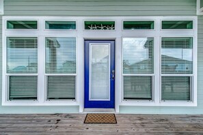 تفاصيل الفندق من الخارج