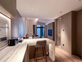 Habitación doble, 1 habitación, Acceso al salón del club | Vistas desde la habitación