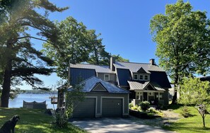 Exterior - Amazing location on the St Lawrence River (Elizabethtown)