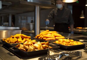 Buffet déjeuner (128 CNY par personne)