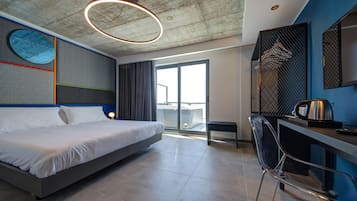Quarto casal ou duplo luxo | Roupas de cama antialérgicas, frigobar, cofres nos quartos, escrivaninha
