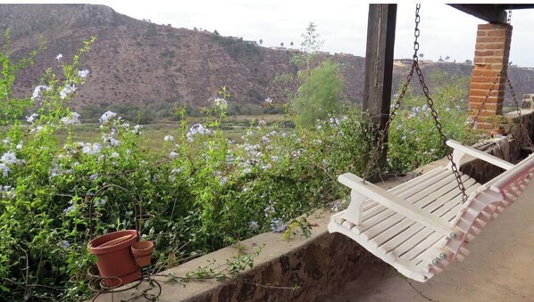 Property grounds - Beautiful Beachfront (Cape Coral)