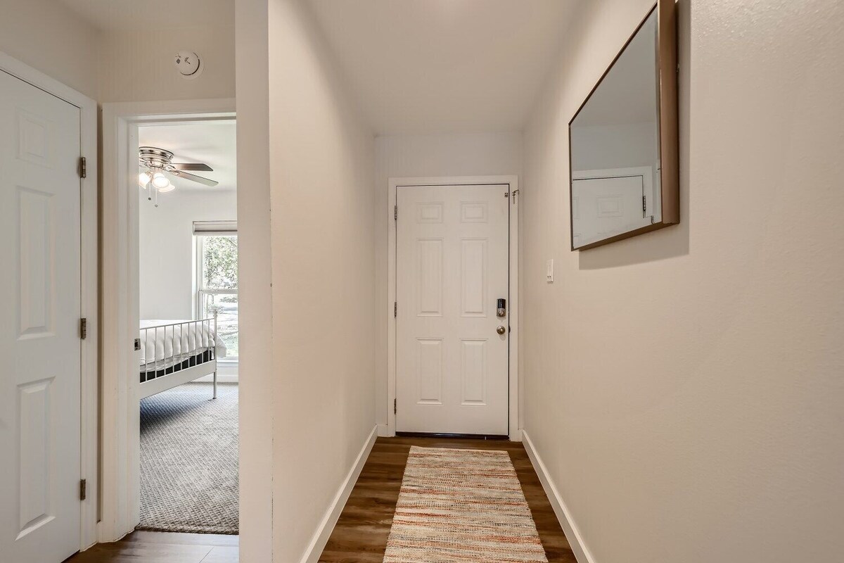 Photo 41 of Stunning 4 bedroom private house with POOL!